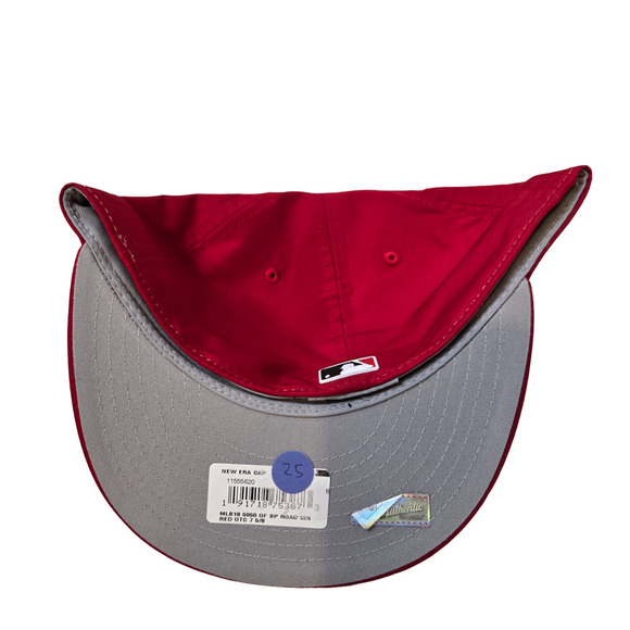 New Era 59Fifty Cincinnati Reds 2018 On-Field Prolight Training Fitted Hat 7 5/8 - Picture 3 of 4